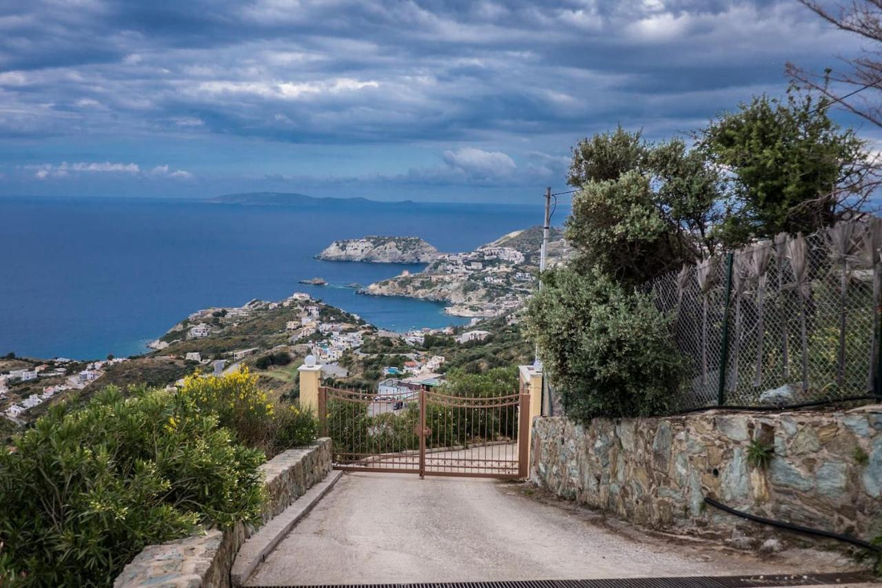 Olenia Residence Agia Pelagia Exteriör bild